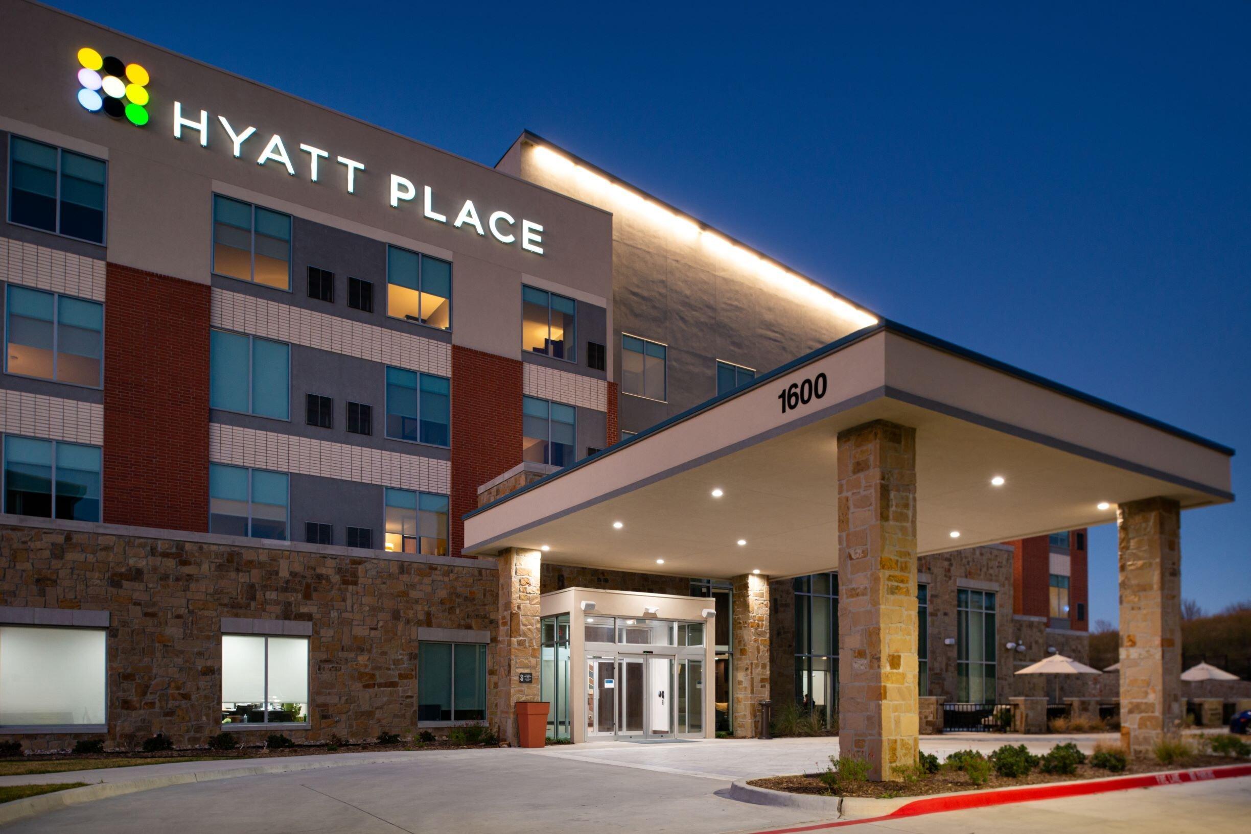 Hyatt Place Dallas / Rockwall