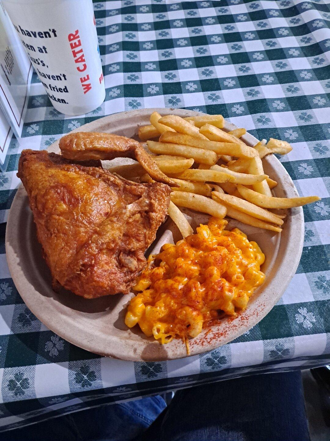 Gus's Fried Chicken - Kennesaw