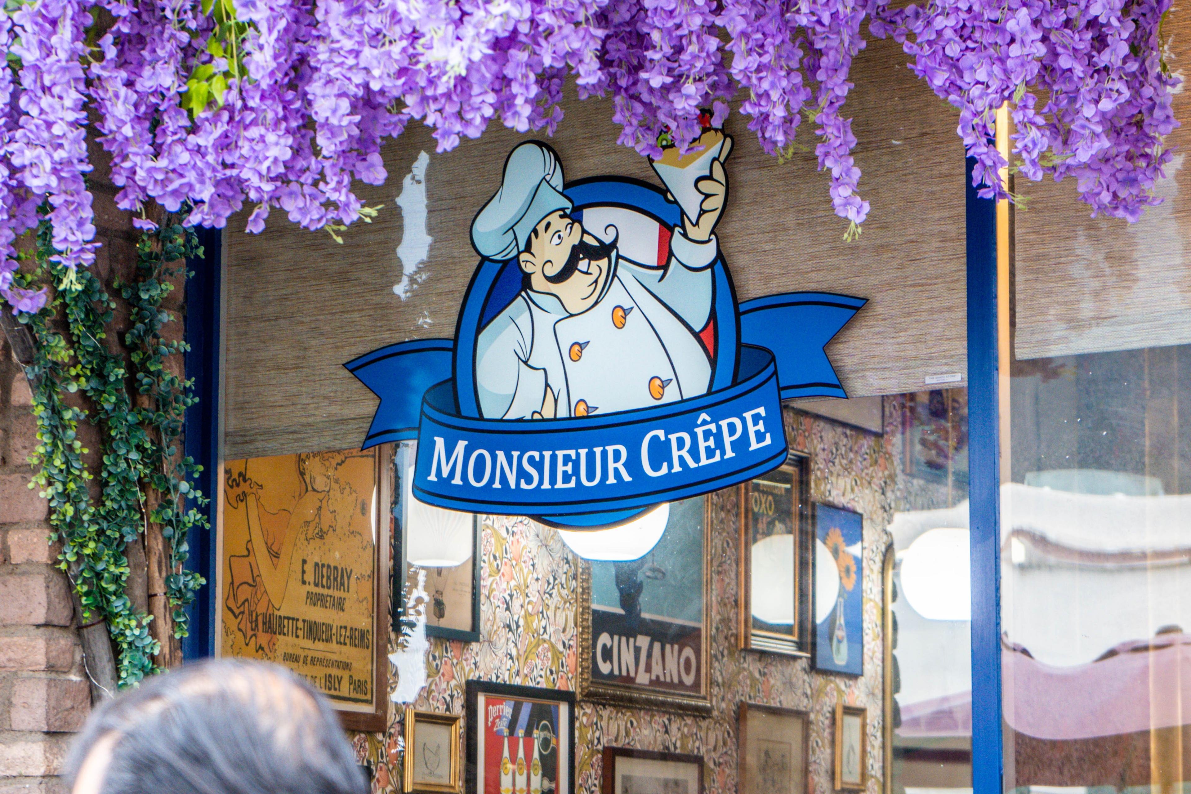 Monsieur Crêpe Cafe