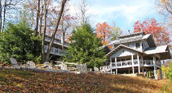 Len Foote Hike Inn