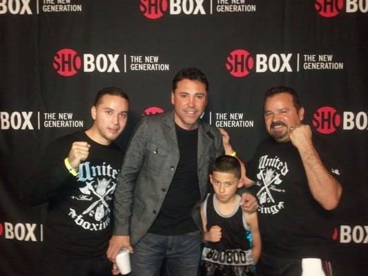 Great event with "Golden Boy" From left to right Coach Marcel Acevedo, Oscar De La Hoya, Adrian Hernandez, Coach Luis Gamez