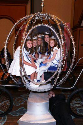 Cinderella Royalty on their Magic Carriage ride!