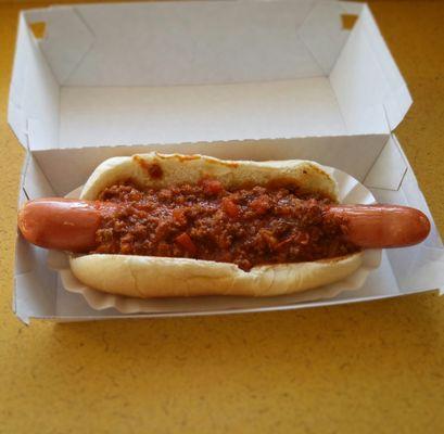 Chili dog -  not bad.  Just expensive