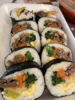 Gimbap available to buy during lunch at the market.