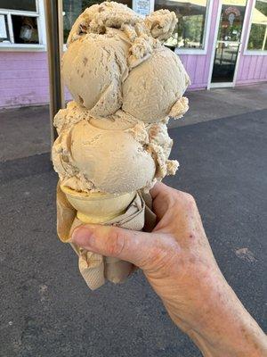 Double Maple Nut ice cream. That's a lot of really good ice cream.