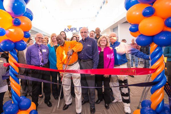 Esperanza Branch ribbon cutting.