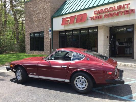 1978 Datsun 280Z getting some electrical work and suspension repairs. This car is MINT!!