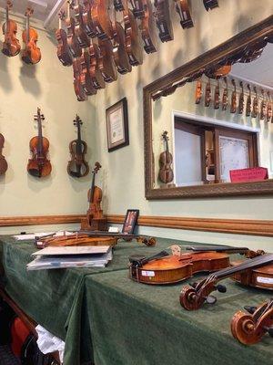 Violin shop