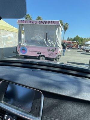 Cute little food truck