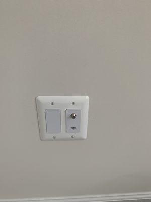 The outlet SmartCom installed in my home.