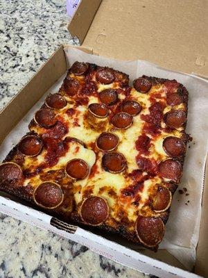 Rittenhouse Detroit Pizza