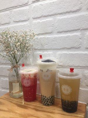 Strawberry tea with milk foam, oreo cheese tea and oolong with boba!