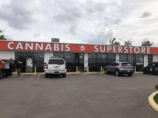 Oasis Cannabis Superstore 