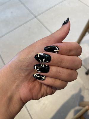 Artistic Nail & Salon