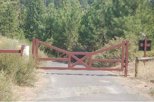 gate done by Agee Ironworks