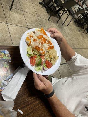 Beef enchilada platter