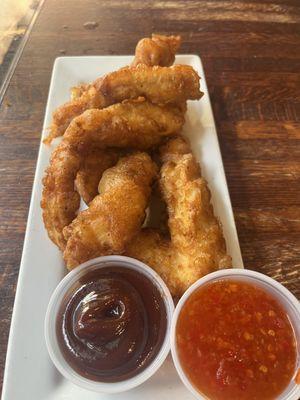 Chicken Tenders with BBQ Sauce and Sweet Chili