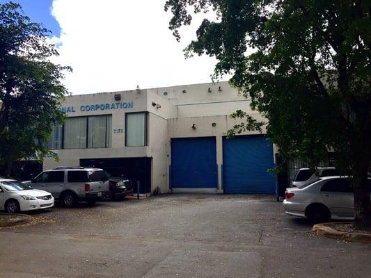 Warehouse for Lease 7,000 SF in Miami