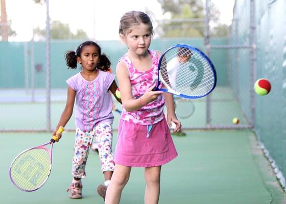 Learn to Play Junior Tennis from the Pros at KRC