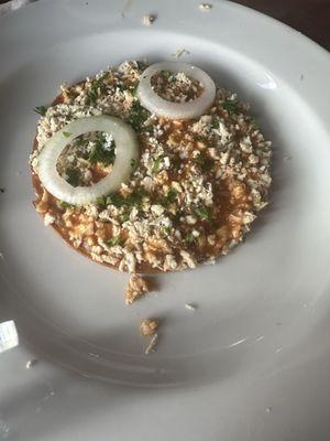 Tostadas de Pollo : Chicken Tostadas