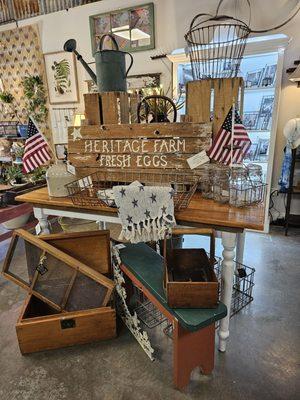 We love primitives, farmhouse style and everything vintage!