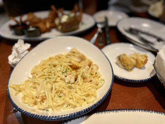 Linguini Alfredo with Cajun Chicken (Full)