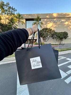 Saks Fifth Avenue shopping bags for online order pick ups