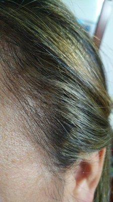 "Highlights" that leave massive dark roots, and are way too wide