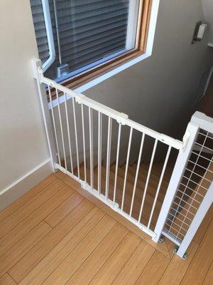 Baby gate