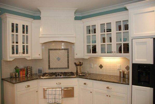 Cabinets & Granite Countertop