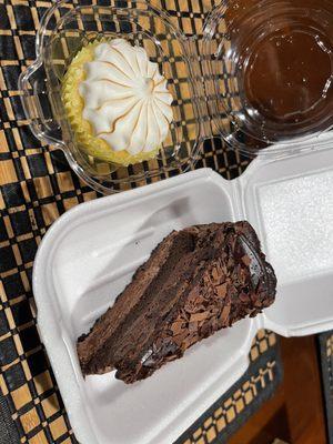 Take out dessert: lemon meringue cupcake & a piece of chocolate cake @ Hangry Solutions.