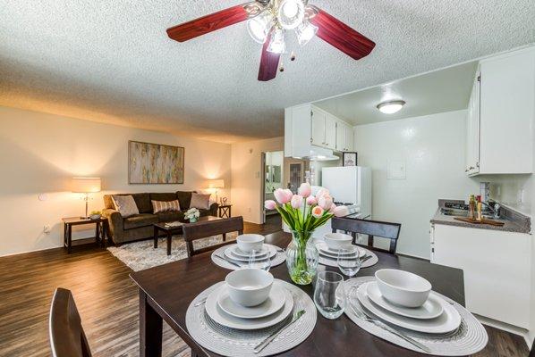 Dining room at the Pavillion in Tarzana