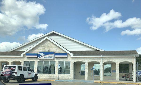 Storefront on FM 2673