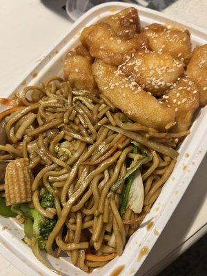 Honey chicken with lo mein