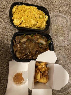 Pineapple Fried Rice Dinner, Drunken Noodles Dinner, Rangoon