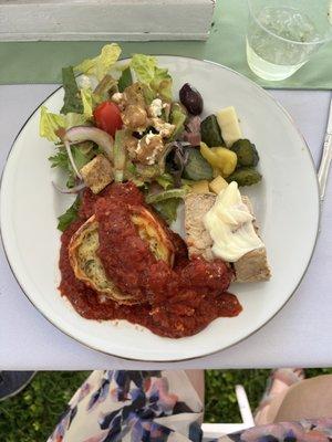 lasagna roll-ups; fresh bread and salad