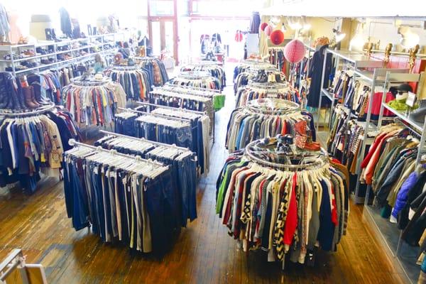 Buffalo Exchange Bellingham Interior