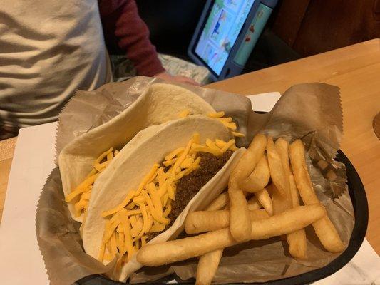 Kids taco and fries