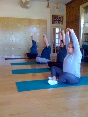 Stretching in Parvatasana