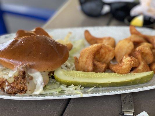 Fried chicken sandwich