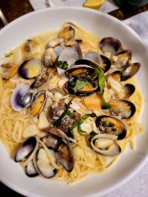 Linguine w clams