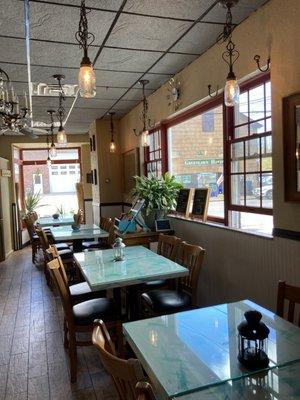 Bright and sunny dining area