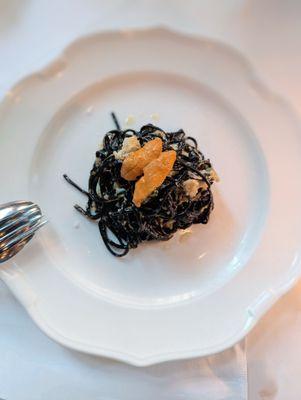 Squid ink chitarra freddi. Dungeness, crab, sea, urchin and jalapeno.