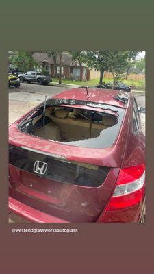 Honda Crosstour back Glass Replacement