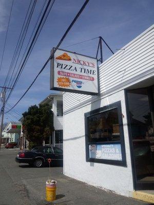 Nickys Pizza Time Saugus Ma