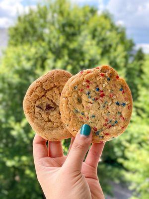 Red White and Blue Sprinkles cookie (and chocolate chip in the back) for 4th of July (2020) @tiffhuangry