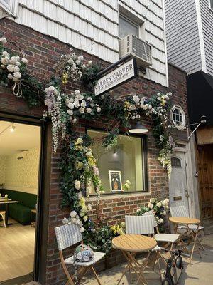 Garden Carver storefront