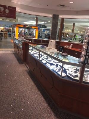 The center jewelry counter