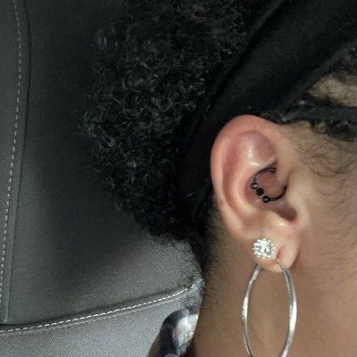 Daith piercing