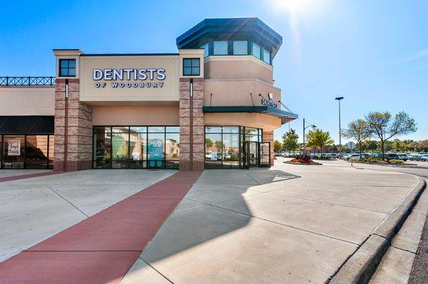 Looking for a family dentist in Woodbury, MN? You have come to the right spot!